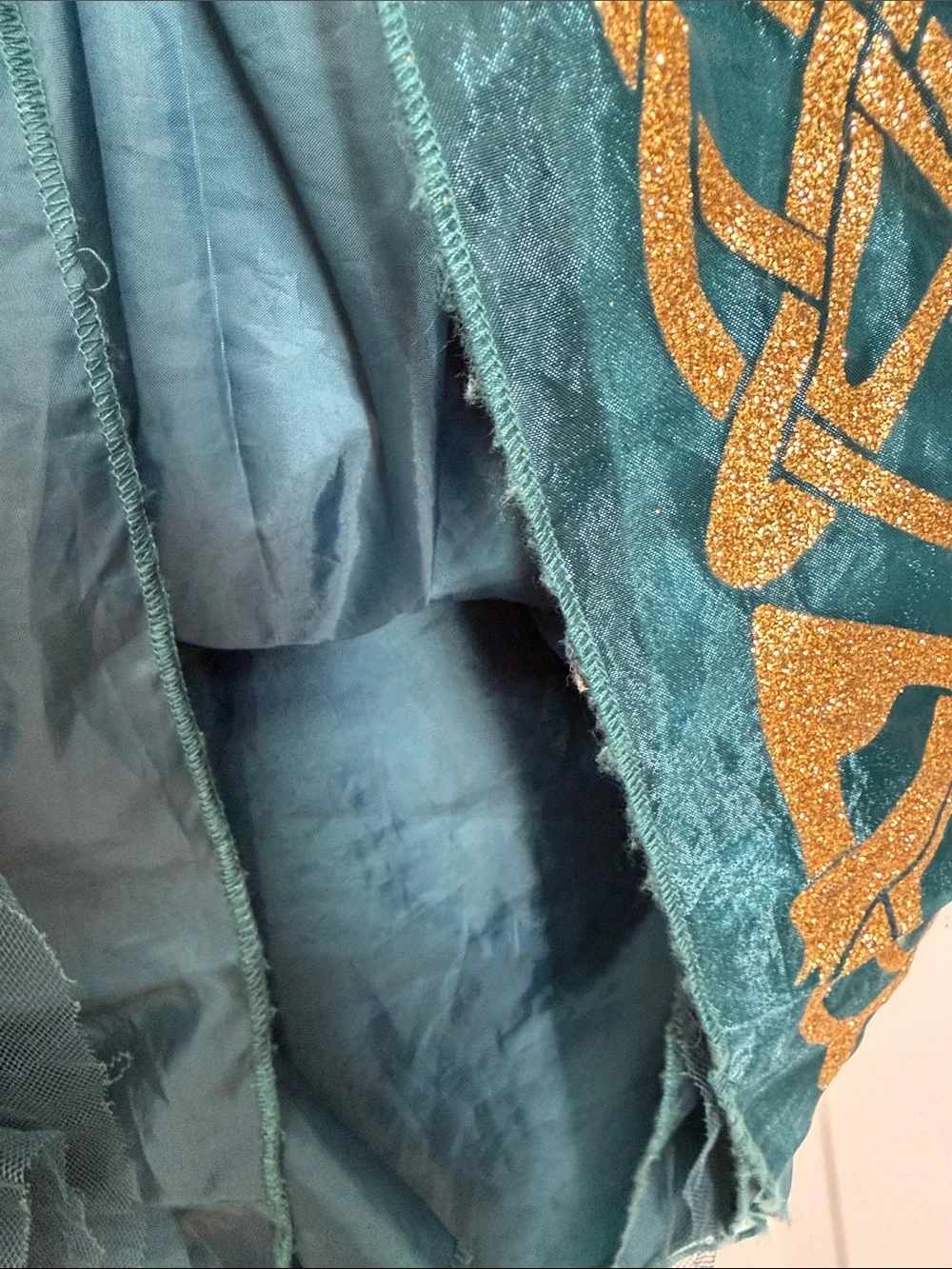 Disney Store Parks Brave Merida Green and Gold Princess Costume Dress 4